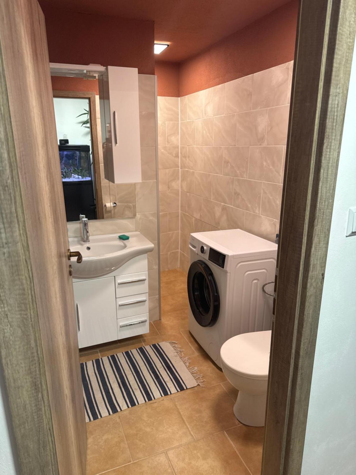 Abc Apartment Unhost Luaran gambar